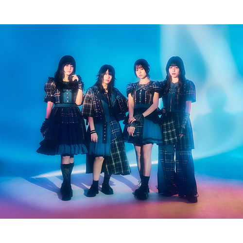 テイチクオンラインショップ限定で「ループバック・ロールトラッシュ」のメンバー別カセット＆プレーヤーが発売決定